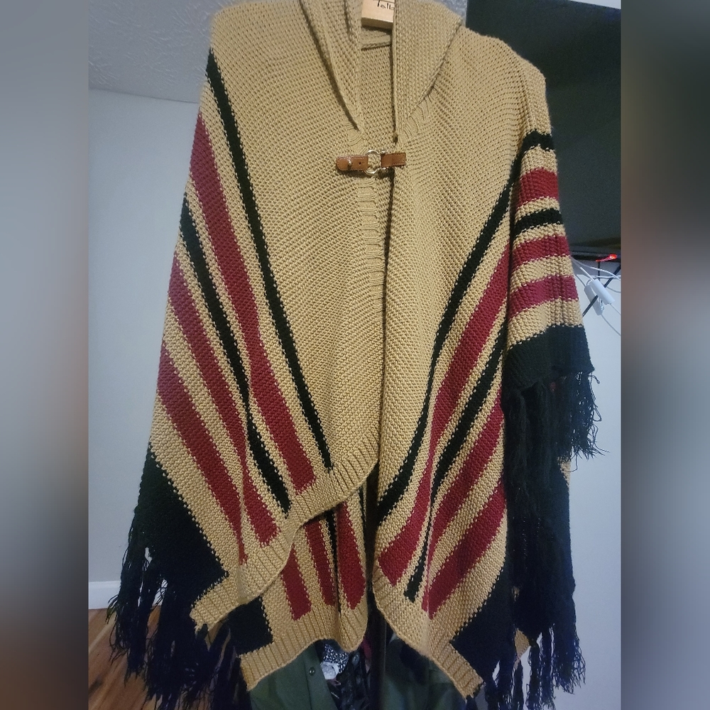 Women Fashionable Shawl For Daily 